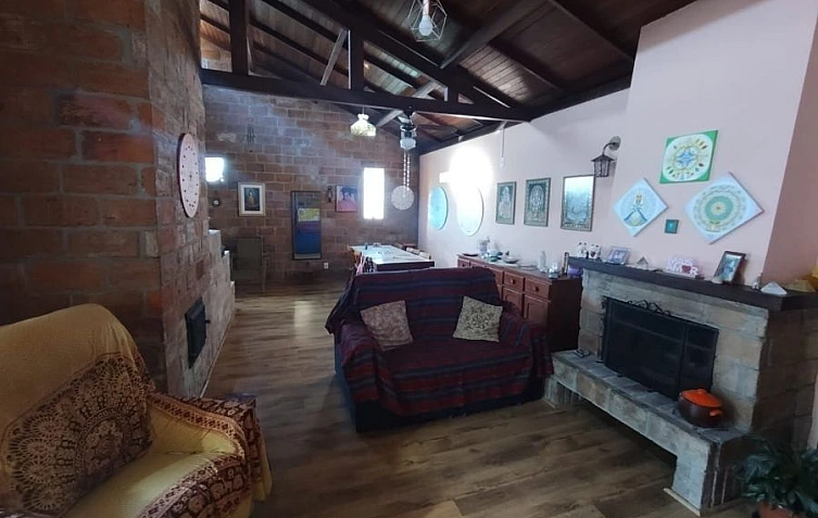 Casa - Venda no bairro Laranjal - Pelotas - RS